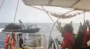 Activistas acusan un trato vejatorio