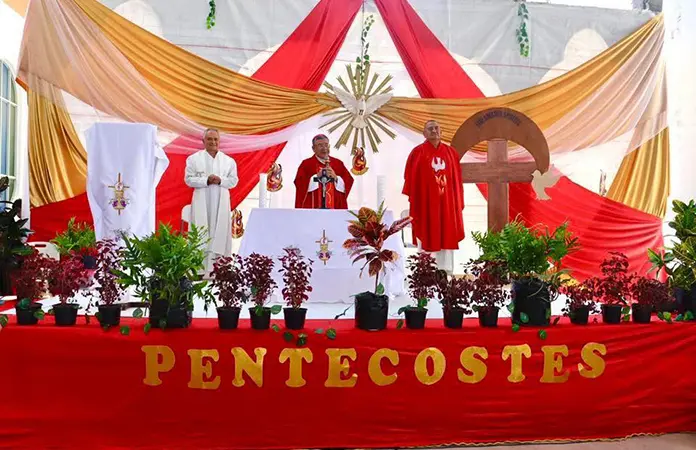 El sábado, retiro de Pentecostés