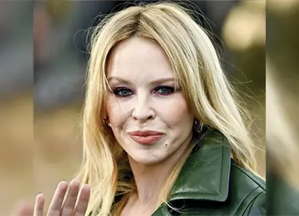 KYLIE MINOGUE, DIAGNOSTICADA DE CÁNCER KYLIE MINOGUE, DIAGNOSTICADA DE CÁNCER