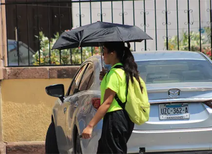 Calor y lluvias ponen en alerta a SLP Calor y lluvias ponen en alerta a SLP