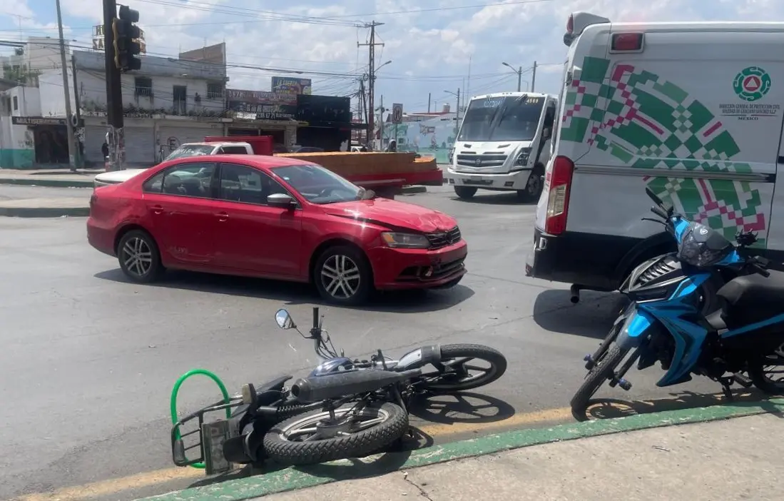 Choque en Soledad deja dos motociclistas lesionados