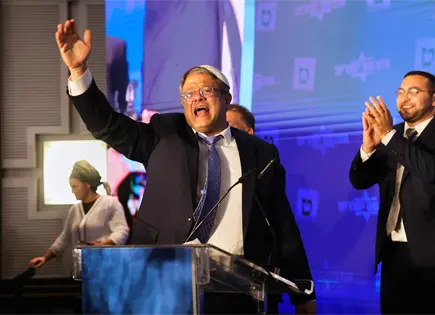 Itamar Ben-Gvir genera pol&eacute;mica con videos de detenidos en Gaza