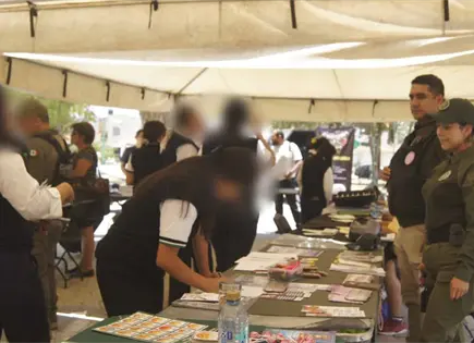 Llevan feria de seguridad a Soledad Llevan feria de seguridad a Soledad