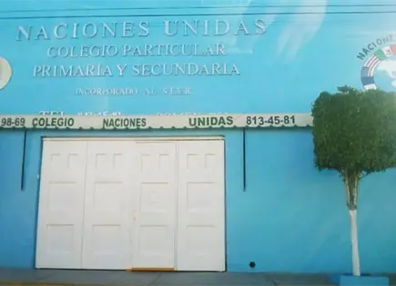 Maestros paran labores en Colegio Naciones Unidas por falta de pago