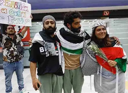Los activistas de flotilla piden romper con Israel