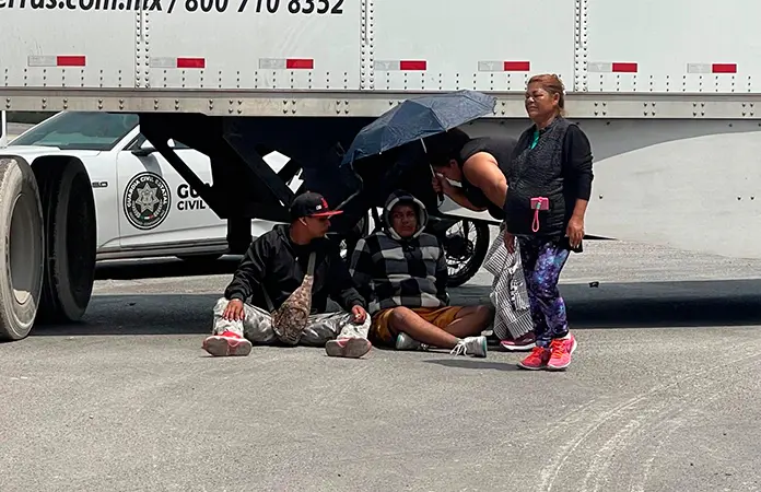 Repartidores de comida se accidentan en Industrias