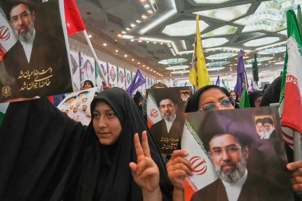 Estados Unidos e Irán negocian fin de guerra y reapertura del estrecho de Ormuz