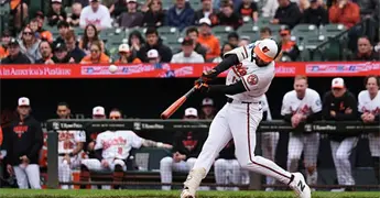 Jonr&oacute;n de Cowser da triunfo a Orioles