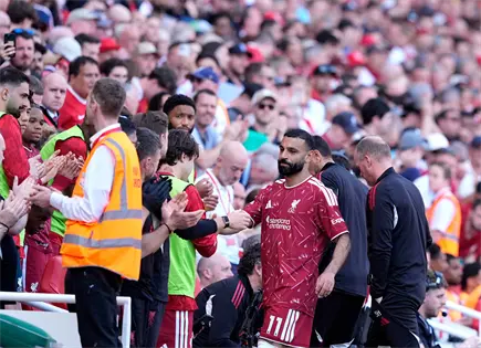 Mohamed Salah llor&oacute; en su despedida tras nueve a&ntilde;os en Liverpool
