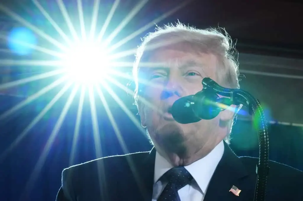 Presidente Trump propone sumar Arabia Saudí y Turquía a Acuerdos de Abraham
