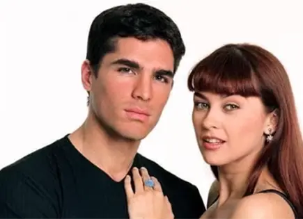 Eduardo Ver&aacute;stegui se reencuentra con su ex Aracely Ar&aacute;mbula