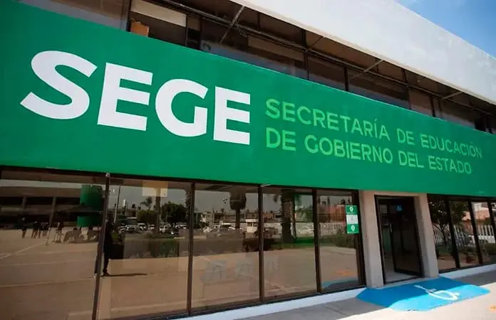 Cambiar&aacute;n a al menos seis funcionarios