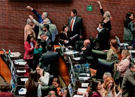 Congreso recibe iniciativa de Sheinbaum para revisar candidaturas Congreso recibe iniciativa de Sheinbaum para revisar candidaturas