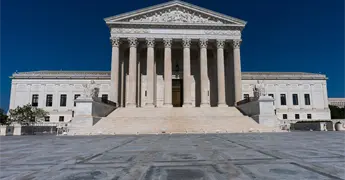 Corte Suprema de EE.UU. falla a favor del gobierno Trump en caso de jueces de inmigraci&oacute;n