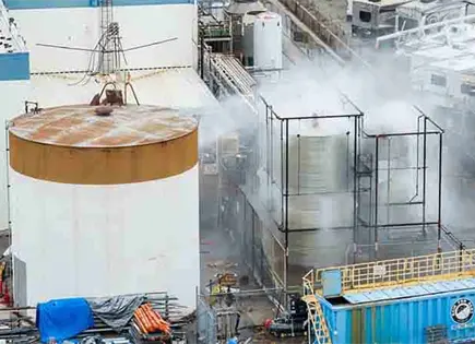 Descartan riesgo de explosión en tanque químico Descartan riesgo de explosión en tanque químico
