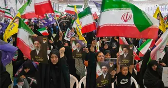 Ir&aacute;n condena ataques de Estados Unidos y advierte respuesta