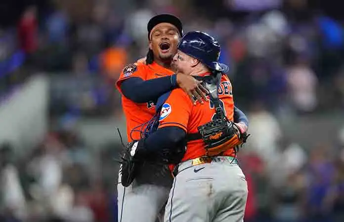Logran Astros juego sin hit ni carrera