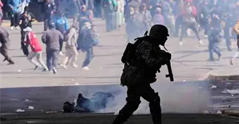 Paz intenta calmar protestas en Bolivia