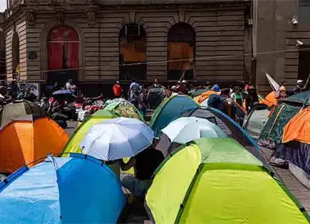 "Sin solución, no rueda el balón" "Sin solución, no rueda el balón"