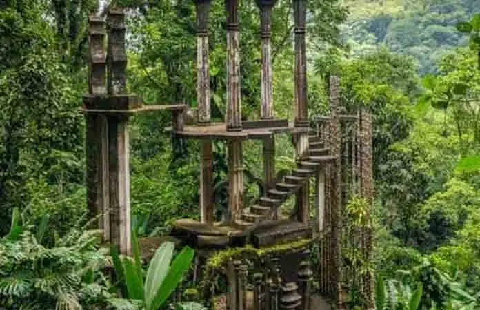 Sólo para mirar, la "Escalera al Cielo"