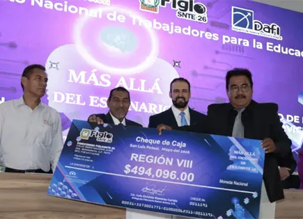 FIGLOSNTE 26 apoya a docentes con beneficios de jubilación FIGLOSNTE 26 apoya a docentes con beneficios de jubilación