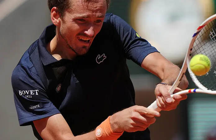 Medvedev pierde temprano otra vez