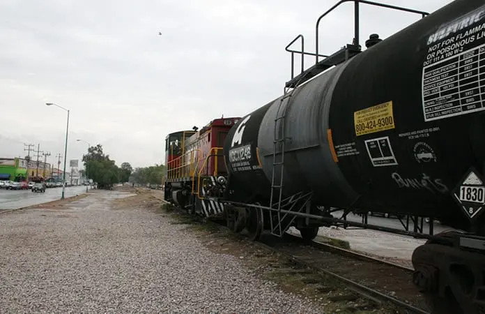 Poluci&oacute;n de ferrocarril persiste en el estado