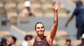 Sabalenka brilla y gana