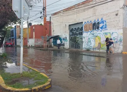 Varios puntos de Soledad, afectados por acumulaci&oacute;n de agua