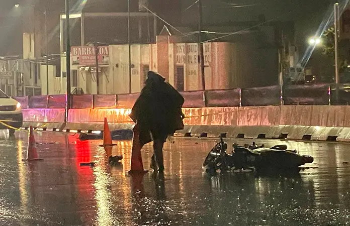 Adolescente muere a bordo de su moto