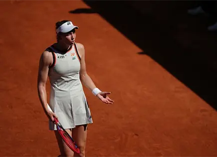 Elena Rybakina cae ante Starodubtseva Elena Rybakina cae ante Starodubtseva