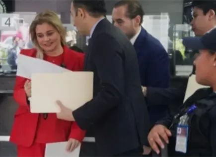Laura Ballesteros alerta sobre posible golpe de Estado en México Laura Ballesteros alerta sobre posible golpe de Estado en México
