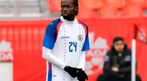 Seleccionado haitiano a&uacute;n espera visa de E.U.