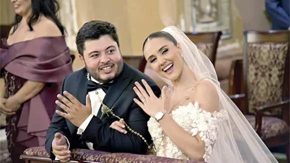 &iexcl;VIVAN LOS NOVIOS!