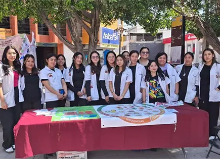 Jornada de Salud en la plaza Juárez Jornada de Salud en la plaza Juárez