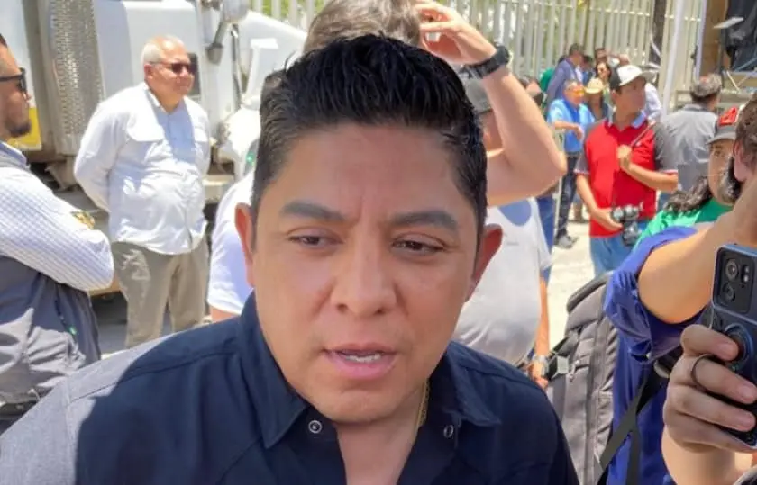 Más de 5 mil profesores beneficiados con federalización: RGC