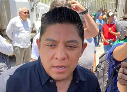 Más de 5 mil profesores beneficiados con federalización: RGC Más de 5 mil profesores beneficiados con federalización: RGC