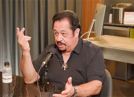 Video: Fundador de Los Acosta fustiga al tema Viva San Luis Video: Fundador de Los Acosta fustiga al tema Viva San Luis