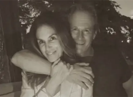 Cindy Crawford y Rande Gerber celebran 28 a&ntilde;os de matrimonio