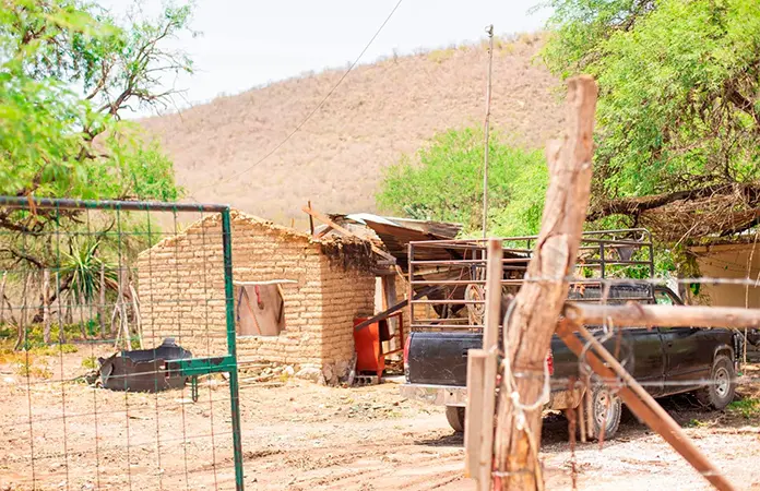Dan apoyo a las familias afectadas por la tromba