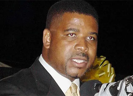Michael Misick condenado a m&aacute;s de cuatro a&ntilde;os en Islas Turcas y Caicos