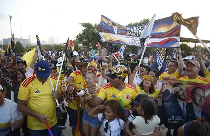 Colombia va a segunda vuelta