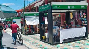 Comerciantes estrenan los nuevos estanquillos