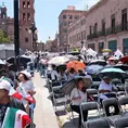 Mitín deja desorden en la Plaza de Armas Mitín deja desorden en la Plaza de Armas