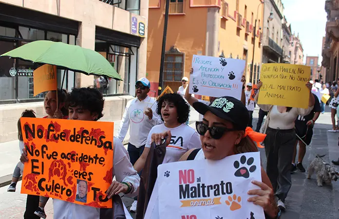 Protestan contra crueldad animal