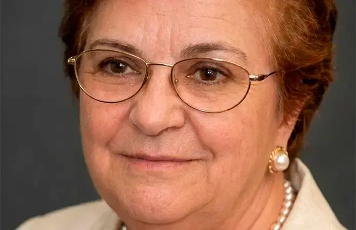 HOMENAJE A DOÑA ROSITA GARCÍA DE VALLADARES