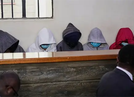 Al tribunal, ni&ntilde;as acusadas de incendiar escuela