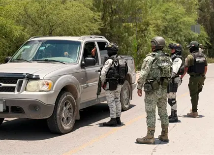 Ej&eacute;rcito y GN refuerzan seguridad en l&iacute;mites de SLP y Zacatecas