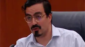 "Ley Serrano se hizo sobre las rodillas"