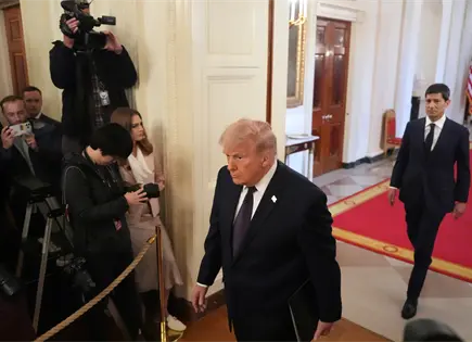 Trump firma orden ejecutiva para supervisar inteligencia artificial avanzada Trump firma orden ejecutiva para supervisar inteligencia artificial avanzada